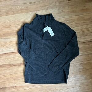 NWT Banana Republic Men’s Sweater